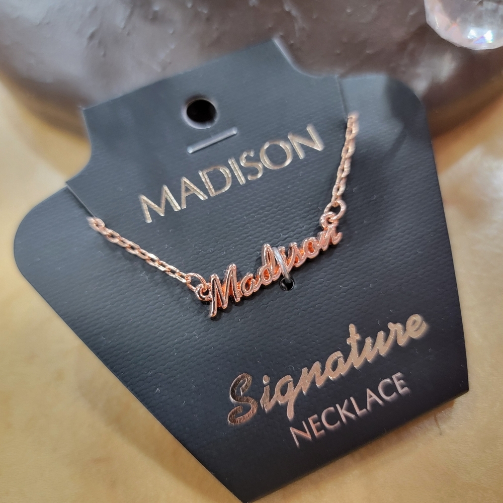 MADISON Personalized Necklace In Rose Gold